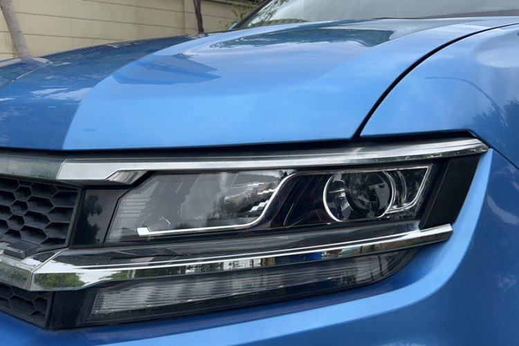 众泰 大迈X7 2018款 2.0T 自动豪华型局部细节36