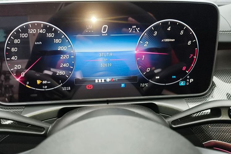 奔驰C级 2023款 改款 C 260 L 运动版中控内饰15