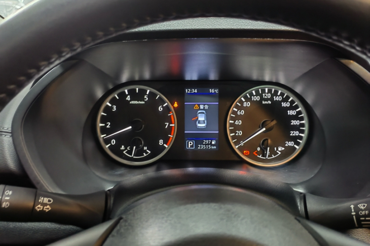 日产 轩逸 2022款 1.6L XL CVT悦享版中控内饰15