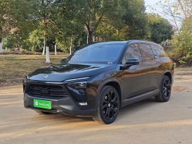 蔚来ES8 2020款 580KM 签名版 六座版