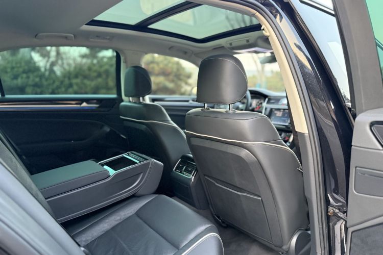 大众 辉昂 2016款 480 V6 四驱至尊版局部细节18