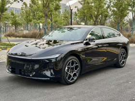 长安启源A07 2025款 蓝鲸增程版 230尊贵型