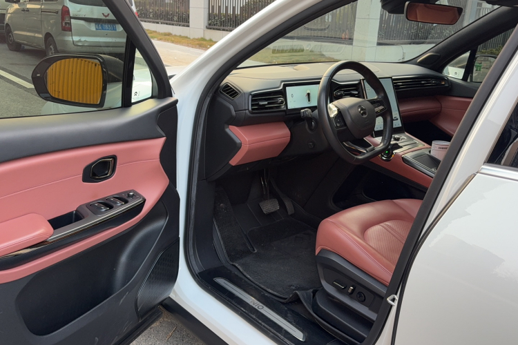 蔚来EC6 2020款 430KM 运动版中控内饰7002