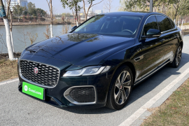 捷豹XFL 2023款 XFL 2.0T P200 两驱精英豪华版