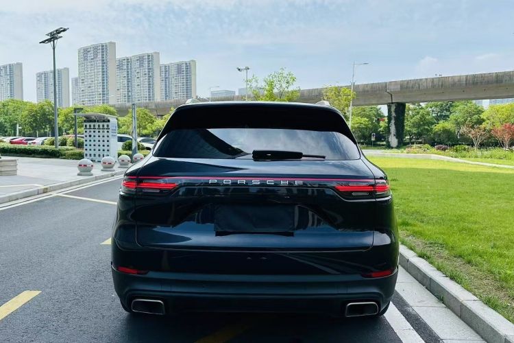 保时捷 2018款 Cayenne 3.0T车身外观6006