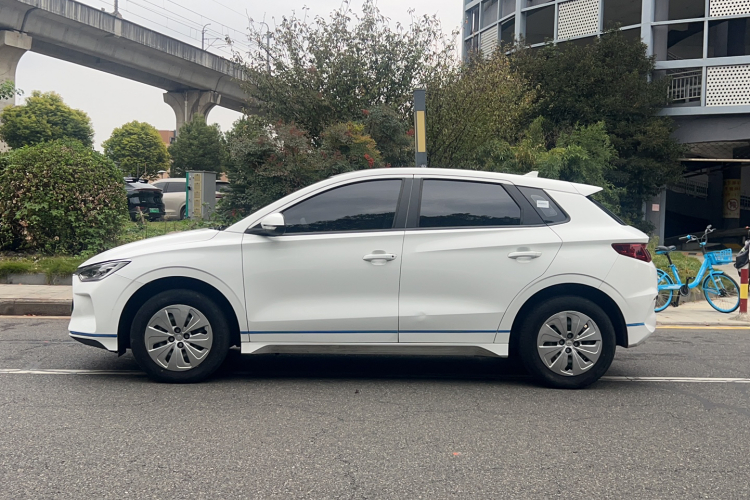 比亚迪e2 2020款 升级版 标准续航版 标准型车身外观6007