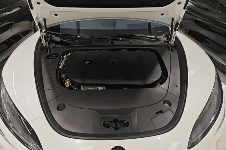 腾势Z9GT 2024款 1100四驱Max版中控内饰7009