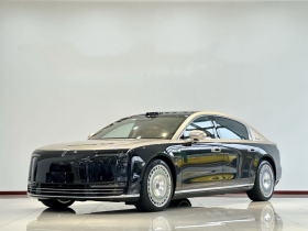 鸿蒙智行 尊界S800 2025款 增程 星辉行政版 4座