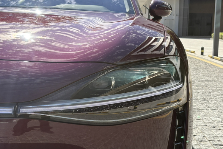 鸿蒙智行 享界S9 2024款 纯电 Ultra 四驱旗舰版车身外观6001