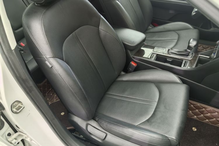 起亚K5 2016款 2.0L 自动LUX车身外观6005