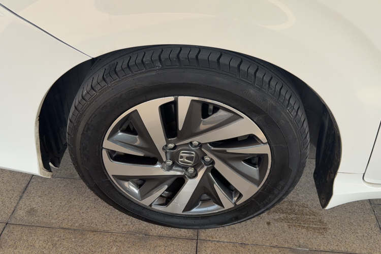 本田 凌派 2019款 180Turbo CVT豪华版 国VI车身外观6007