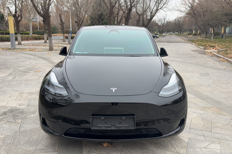 特斯拉 Model Y 2023款 后轮驱动版车身外观6001