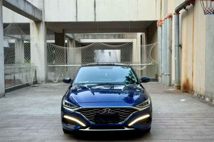 现代 菲斯塔 2019款 280TGDi 智速版 国VI车身外观6001