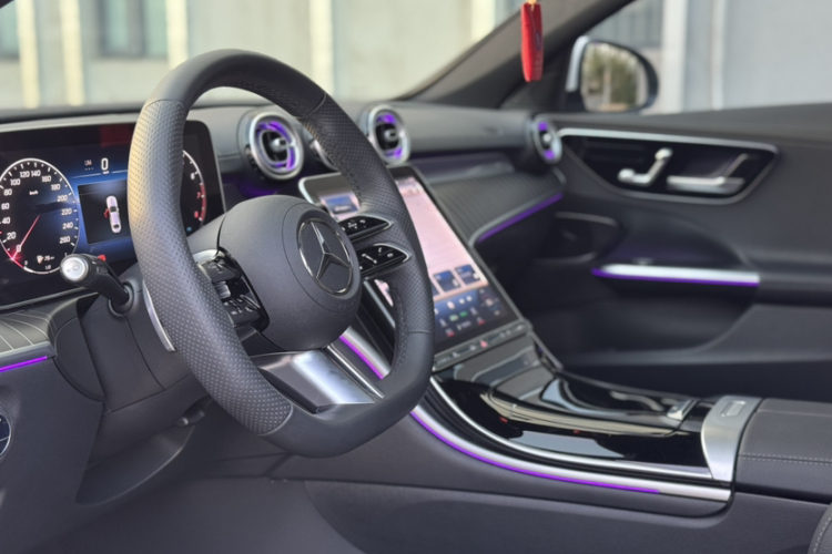 奔驰C级 2025款 C 260 L 运动版车身外观6006