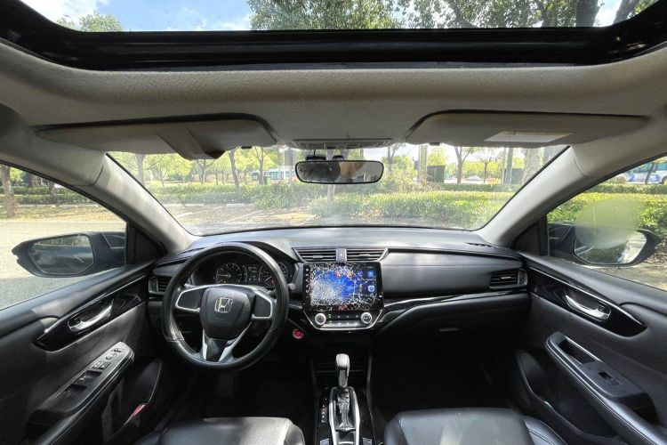 本田 凌派 2019款 180Turbo CVT豪华版 国VI中控内饰7004