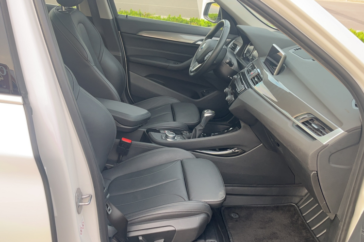 宝马X1新能源 2019款 xDrive25Le 豪华型局部细节41