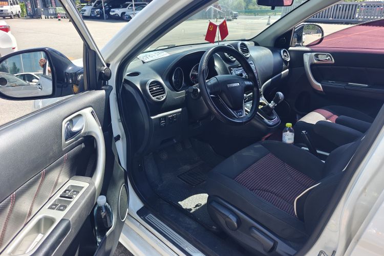 哈弗H6 2016款 升级版 1.5T 手动两驱超值型中控内饰7001