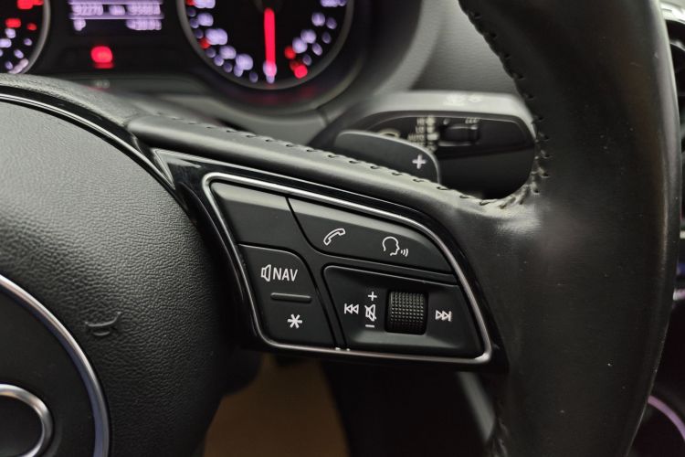 奥迪A3 2017款 Limousine 40 TFSI 运动型局部细节9002