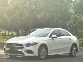奔驰A级 2019款 A 200 L 运动轿车
