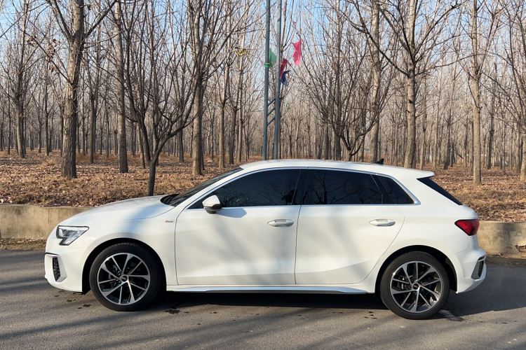 奥迪A3 2022款 Sportback 35 TFSI 进取运动型车身外观6004