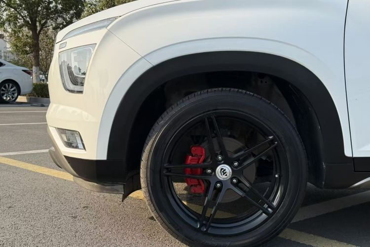 北京现代ix25 2020款 1.5L CVT GLS智能型车身外观6010