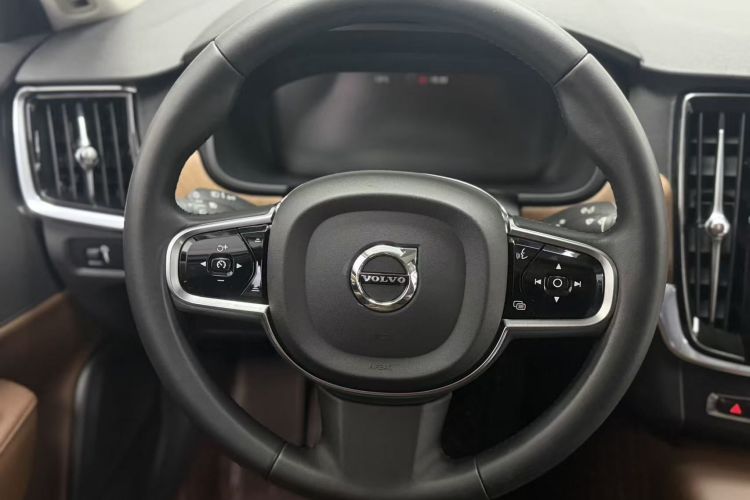 沃尔沃S90 2020款 T5 智逸豪华版中控内饰7002