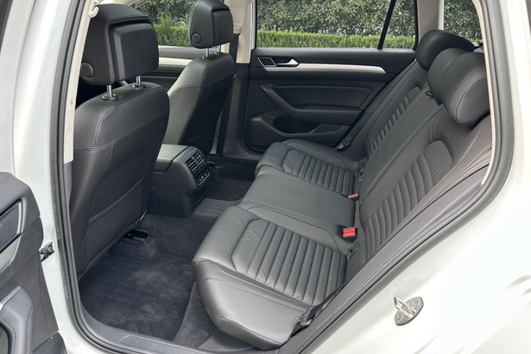 大众 蔚揽 2018款 380TSI 两驱舒行版中控内饰7008