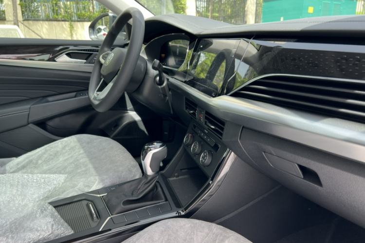 大众 帕萨特 2024款 280TSI 商务版中控内饰7005