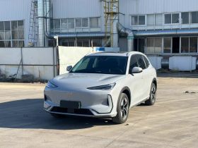 吉利银河 银河E5 2024款 530km 探索+版