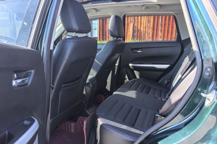 铃木 维特拉 2016款 1.4T 自动四驱旗舰型中控内饰7004