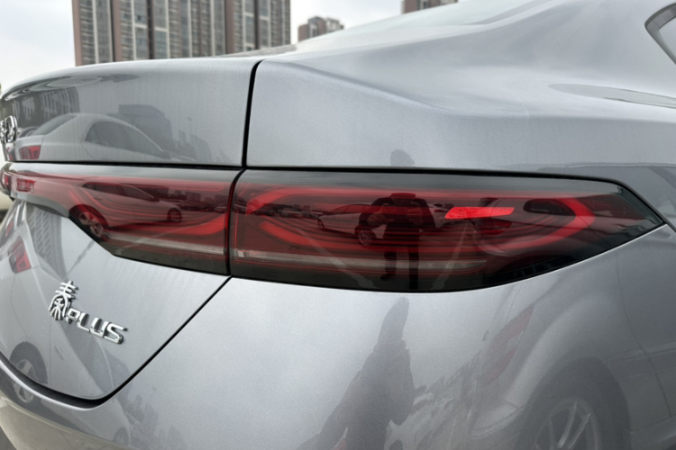 比亚迪 秦PLUS 2025款 DM-i 智驾版 128KM进取型车身外观6006