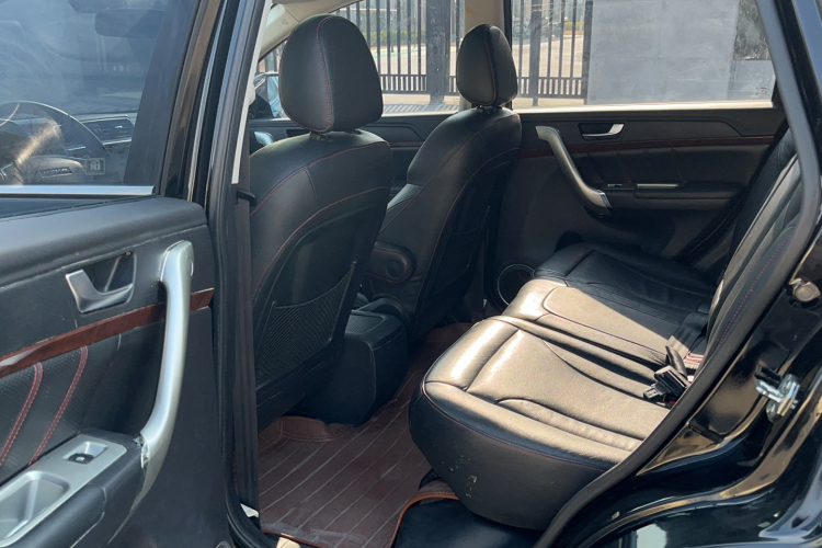 哈弗H6 2014款 运动版 1.5T 手动两驱精英型中控内饰7003