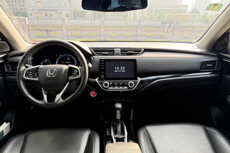 本田 凌派 2019款 180Turbo CVT领先版 国V中控内饰7004