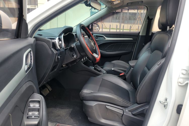 名爵ZS 2017款 1.5L 自动豪华版中控内饰7001