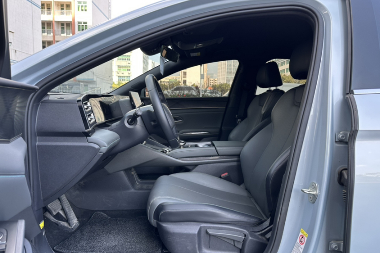 比亚迪 秦L 2024款 DM-i 80KM领先型车身外观6008