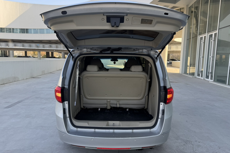 别克GL8 2017款 25S 舒适型 国V局部细节23