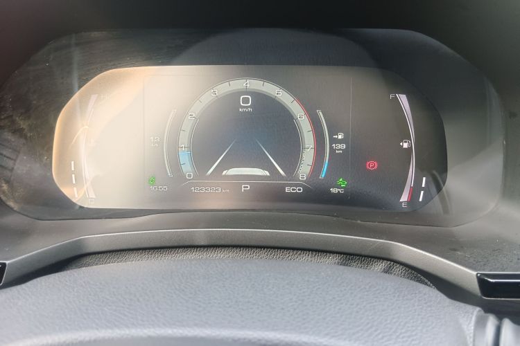 哈弗F7 2019款 1.5T 两驱i潮 国VI中控内饰15