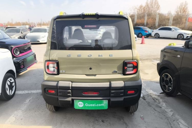 吉利银河 2025款 210km 熊猫骑士车身外观6003