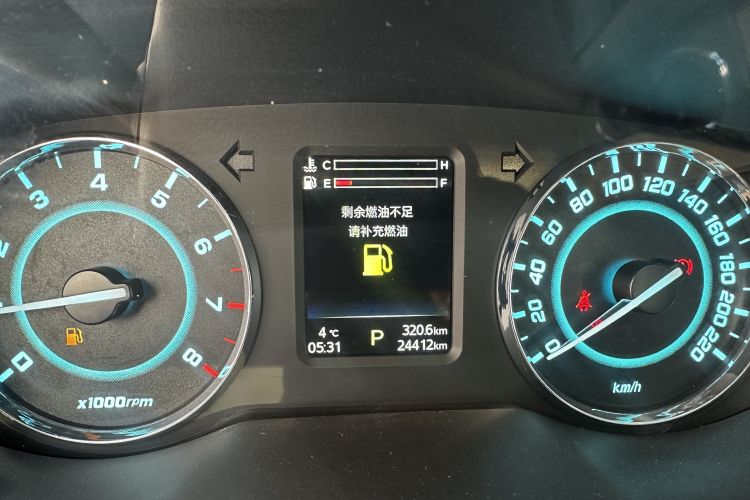 江淮瑞风 瑞风L6 MAX 2021款 2.0T 自动至尊型中控内饰15