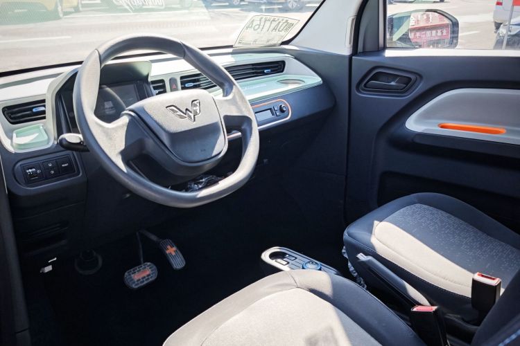 五菱汽车 宏光MINIEV 2020款 自在款 磷酸铁锂中控内饰7001