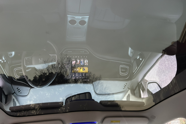 飞凡汽车 飞凡F7 2023款 改款 性能Pro版中控内饰7009