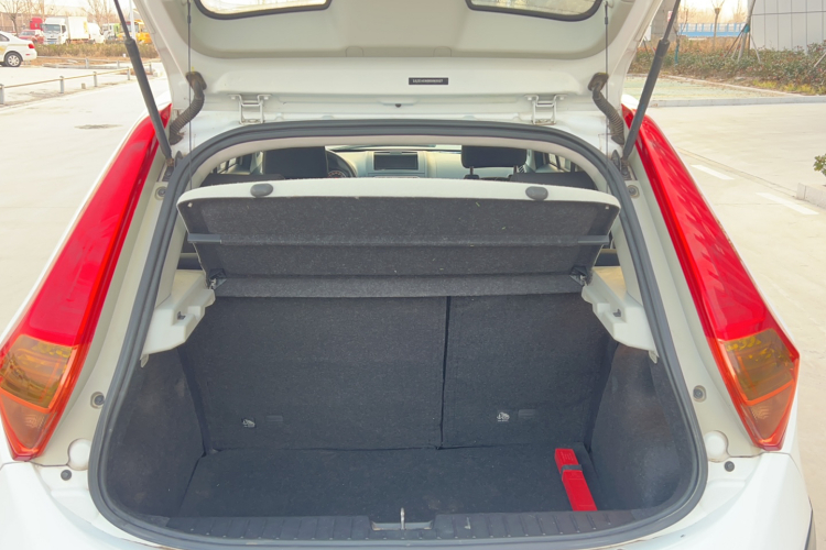 名爵3SW 2015款 1.5L AMT精英型局部细节23