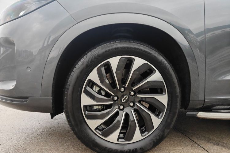 鸿蒙智行 问界M7 2022款 1.5T 后驱舒适版车身外观6008