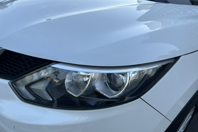 日产 逍客 2016款 2.0L CVT精英版局部细节36