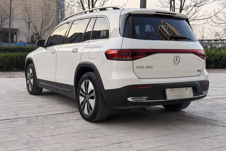 奔驰EQB 2023款 EQB 260车身外观6007