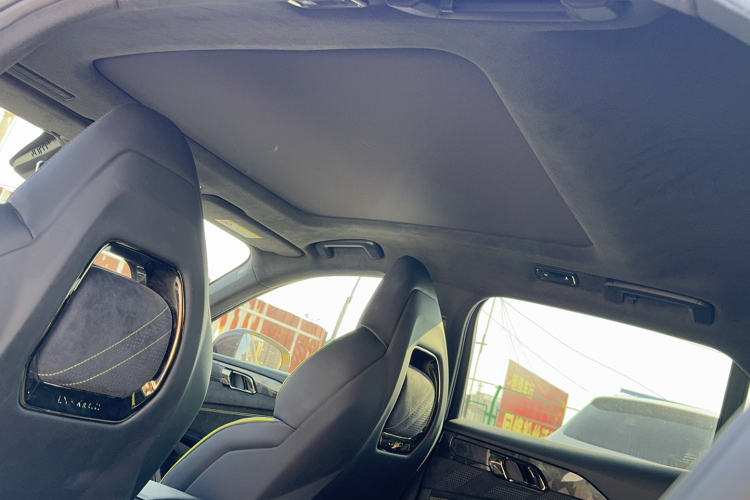 领克03 2019款 03+ 2.0TD 自动驭风版局部细节22