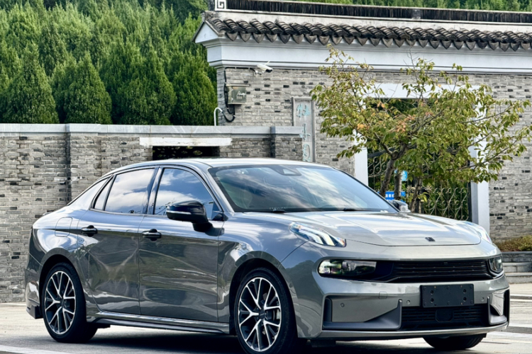 领克03 2022款 2.0TD DCT劲Pro车身外观6006