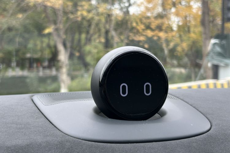 蔚来ES7 2022款 100kWh 首发版中控内饰7013