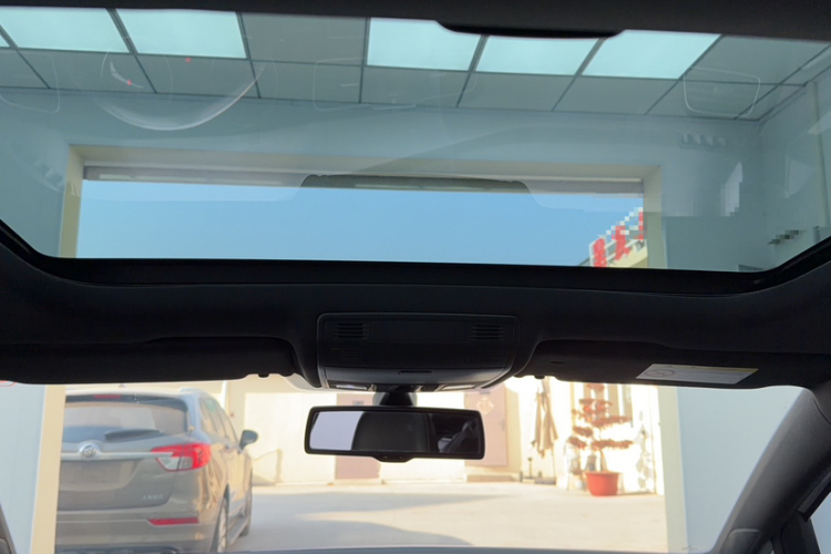 大众 高尔夫(进口) 2015款 2.0TSI R中控内饰7008