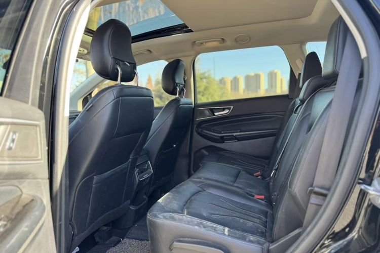 福特 锐界 2021款 PLUS EcoBoost 245 两驱豪锐型 7座中控内饰7002